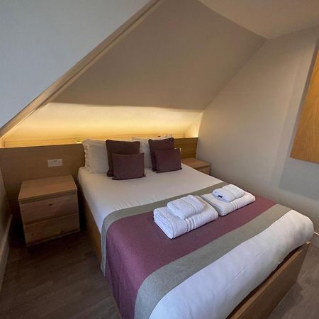 Holtwhites Hotel 엔필드 외부 사진